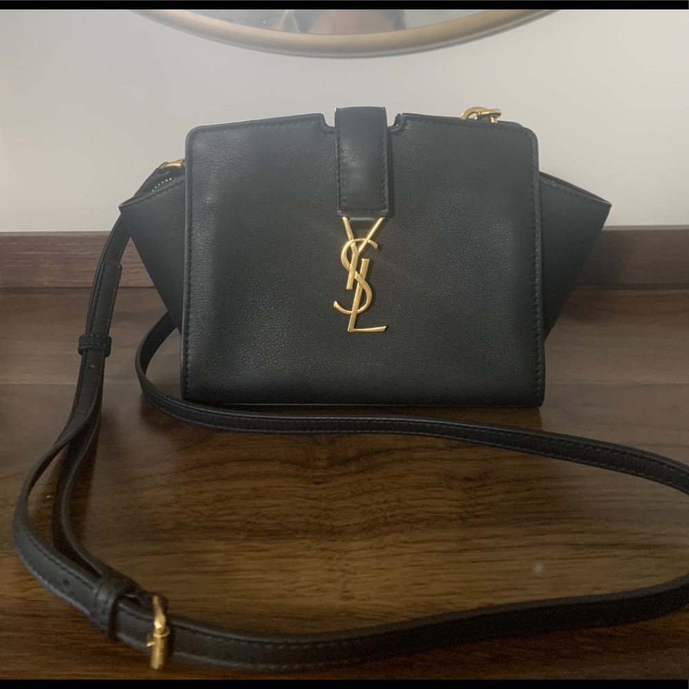 Ysl 100% Authentic toy cabas bag in black leather